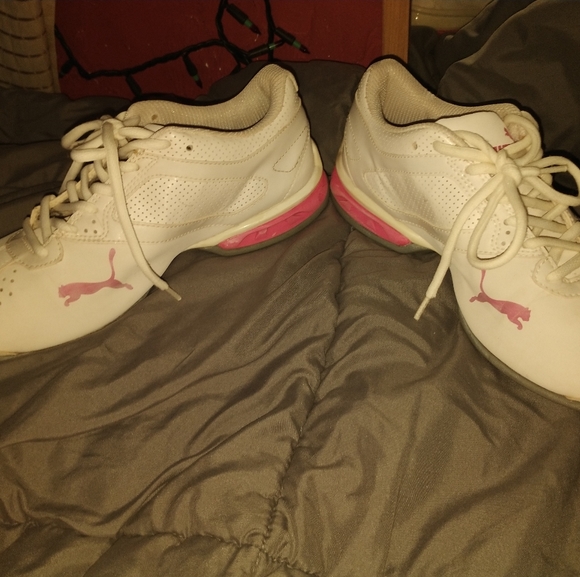 Puma shoes - Picture 4 of 6